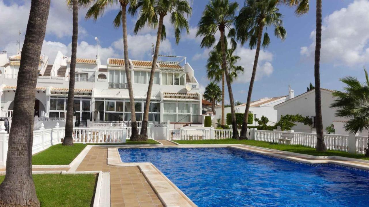 Апартаменты Casa Linda Рохалес Экстерьер фото